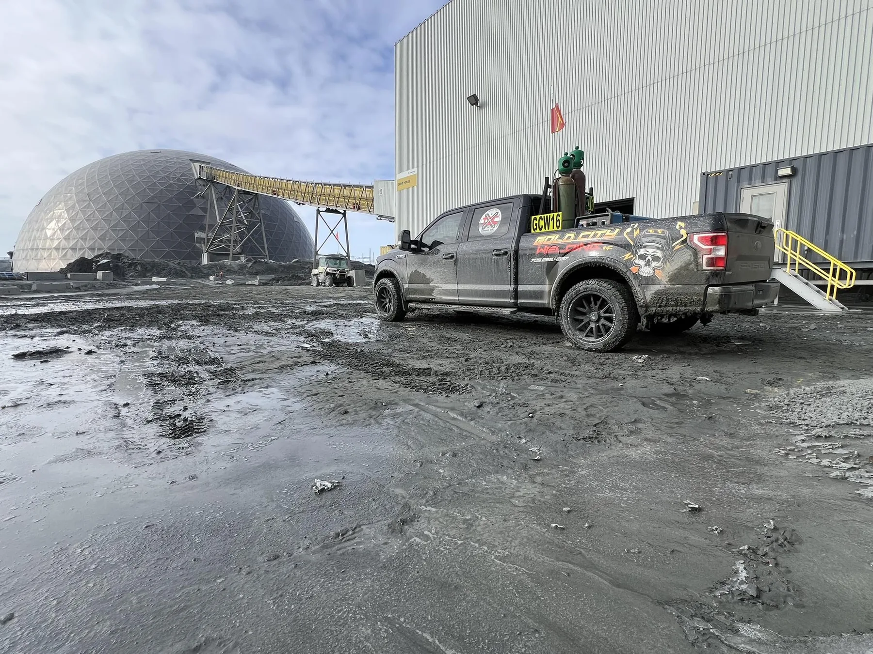 Gold City Welding truck at an industrial worksite in Northern Ontario
